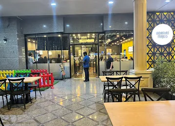 Arabian Majlis Mandi Restaurant