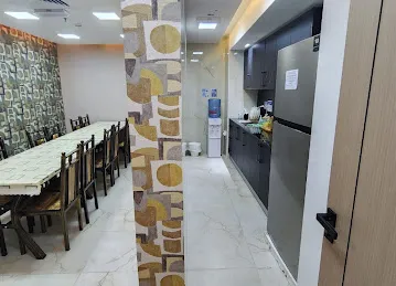 Arabian Square Business Center