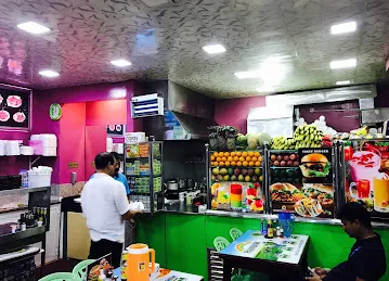 Arazi Cafeteria