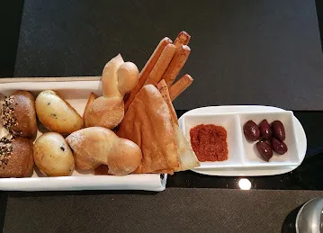 Armani/Mediterraneo