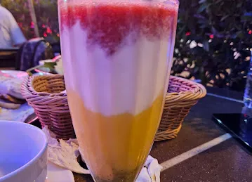Aroos Damascus Restaurant