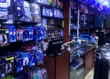 ARROW SPORTS. ارو للرياضة لملابس بنيياس