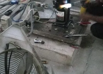 Attractive Home AC Maintenance Technical Services