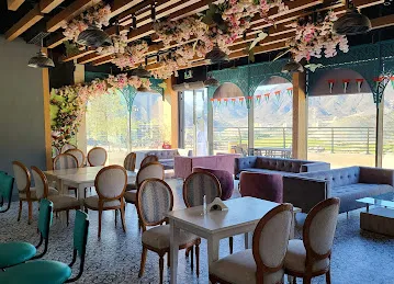 Auberge Cafe