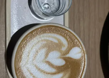 August cafe