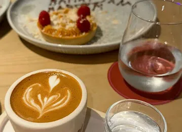 August cafe