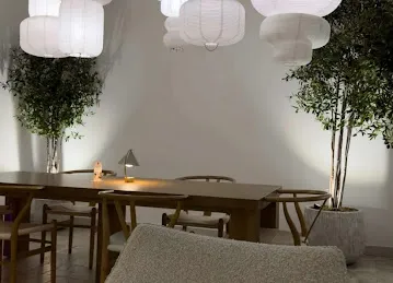 August cafe