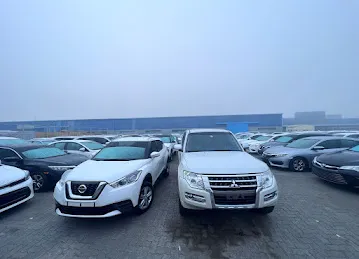 Auto Bazaar