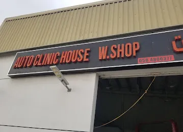 Auto clinic house workshop