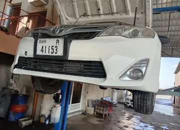 Auto repair garage