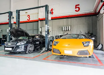 Auto Studio - Premium Auto Repairs Workshop