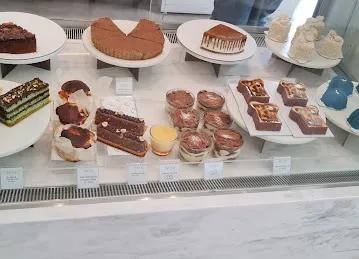 Avere By The Cake Company