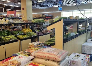 Azhar Al Madina Hypermarket