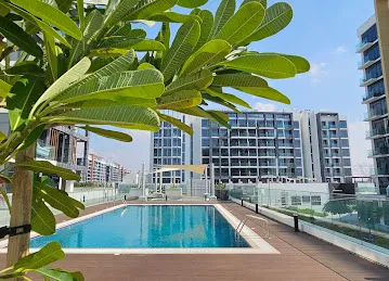 Azizi Riviera 14