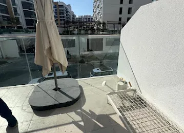 Azizi Riviera 41