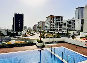 Azizi Riviera 47