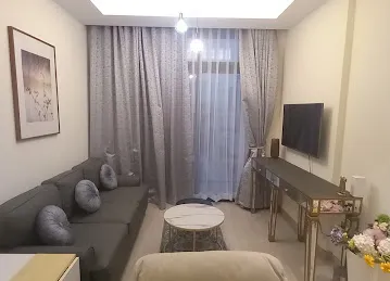 Azizi Riviera 9