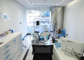 AZURE MEDICAL CLINIC L.L.C