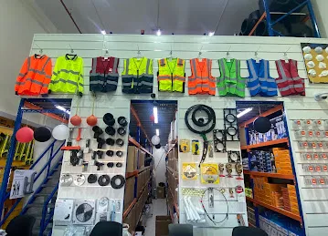 B and B Hardware UAE