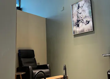 B22 Salon