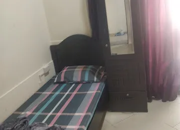Bachelor's room in Al mankhool burdubai