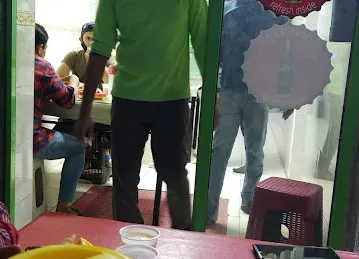 Badar al zaman restaurant