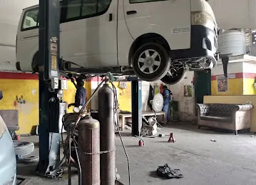 Badshah Star Garage