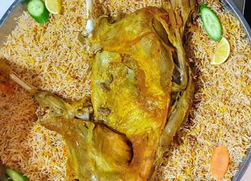 Bait Al Madhaq Al Yamani Restaurant بيت المذاق اليمني مطعم