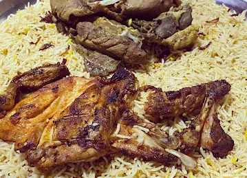 Bait Al Madhaq Al Yamani Restaurant بيت المذاق اليمني مطعم