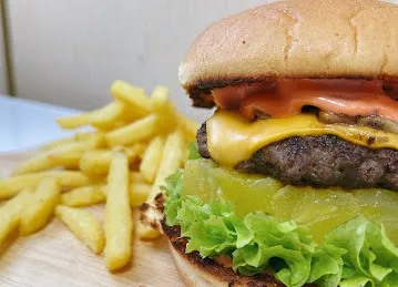 Baked Point Burgers & Bubble Tea