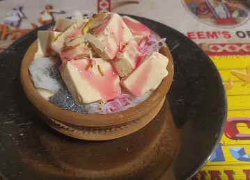 Banarasi Chaat & Kulfi Wala