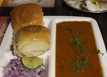 Banarasi Chaat & Kulfi Wala