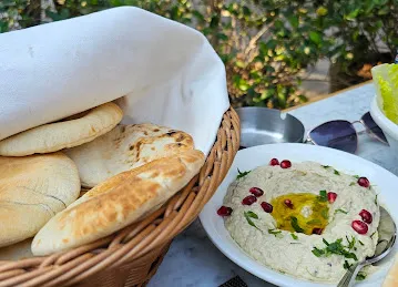 Baranda Lebanese Restaurant
