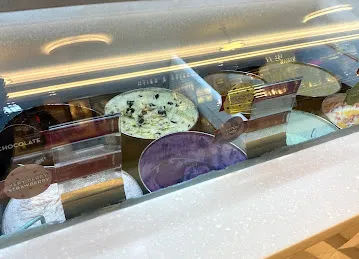 Baskin Robbins - Dalma Mall 2