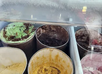 Baskin Robbins - Musaffah 2