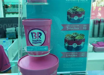 Baskin Robbins near Nautica, inside Dubai Mall