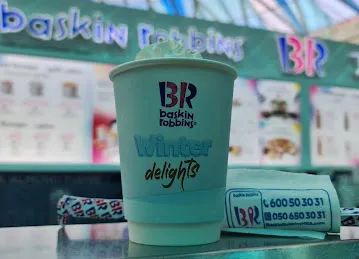 Baskin Robbins near Nautica, inside Dubai Mall
