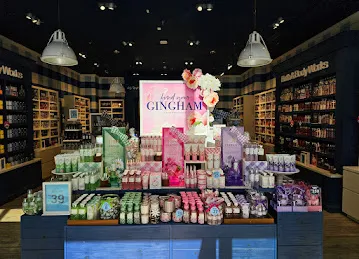 Bath & Body Works