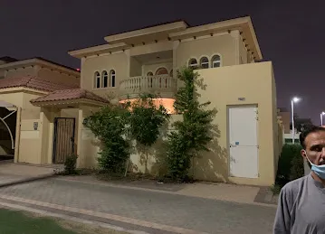 Bawabat Al Sharq Apartments building 37