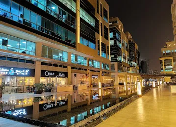 Bay Square 1