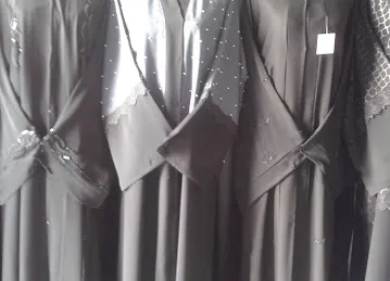 Bazzaz Abaya