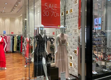 BCBG Max Azria