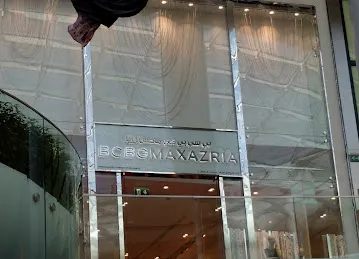 BCBGMAXAZRIA