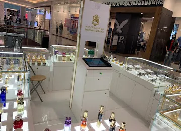 عبد الصمد القرشي فرع استاند دبي مول - Dubai Mall Stand