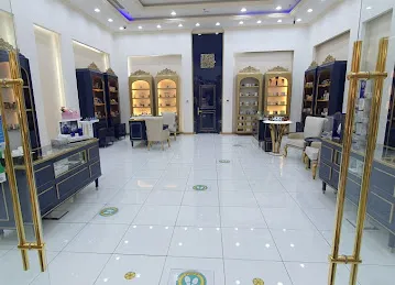 عبد الصمد القرشي فرع زاخر مول العين