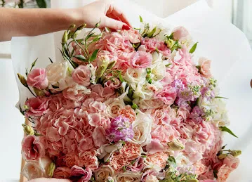 Bella Fleur Floral Boutique | Flower/Bouquets Same-Day Delivery in Dubai
