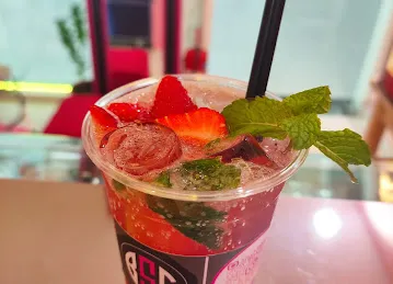 BERRY SWEET CAFE
