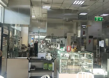 Berts Café Business Bay