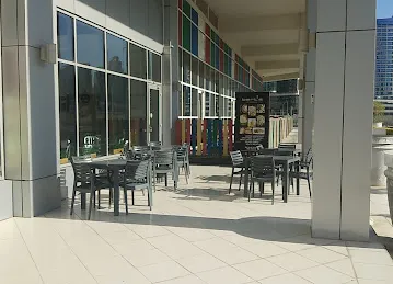 Berts Café Business Bay