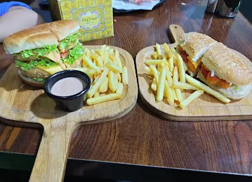 Best Burger Cafe ( BBC)